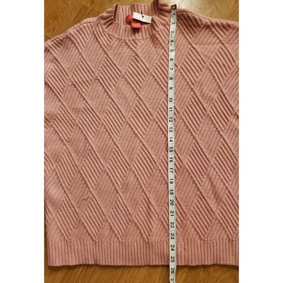 Catherine Malandrino Textured Long Sleeve Pullover - Picture 9 of 11